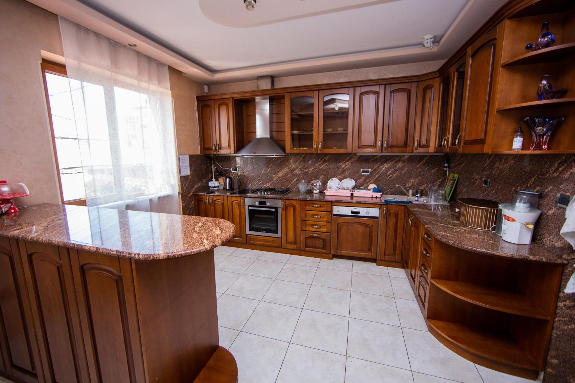 Centre Hotel-Hostel Yerevan Bagian luar foto